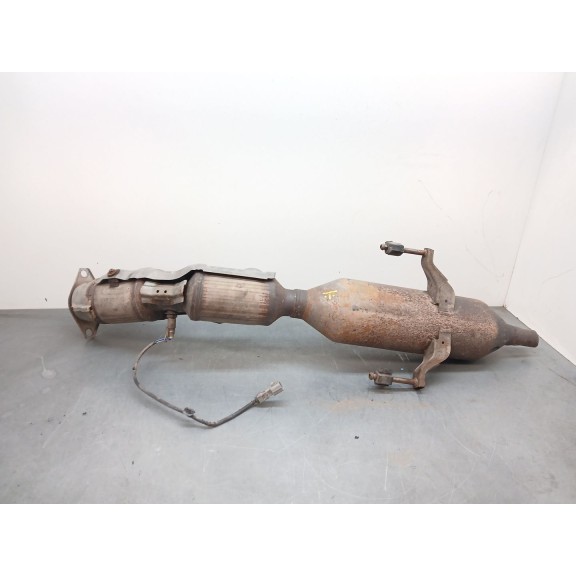 Recambio de catalizador para toyota auris hybrid active referencia OEM IAM TOYOTA33715  