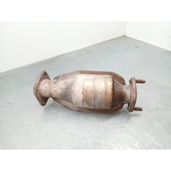 Recambio de catalizador para kia cee´d sw (ed) 1.6 referencia OEM IAM U2BBB0  