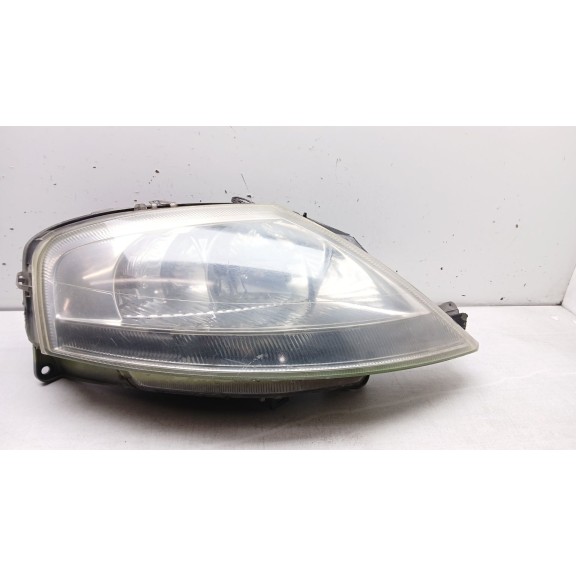 Recambio de faro derecho para citroën c3 i (fc_, fn_) 1.4 hdi referencia OEM IAM 9680157380  