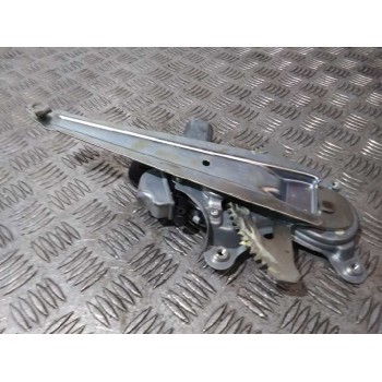 Recambio de elevalunas trasero derecho para lexus is 300h referencia OEM IAM 8572053100 ELÉCTRICO 0620203140