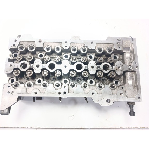 Recambio de culata para peugeot bipper básico referencia OEM IAM   