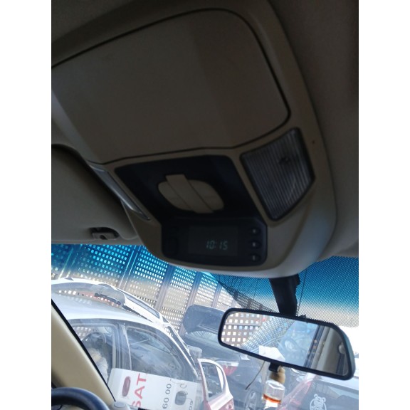 Recambio de display para ssangyong rodius i 2.7 xdi referencia OEM IAM   