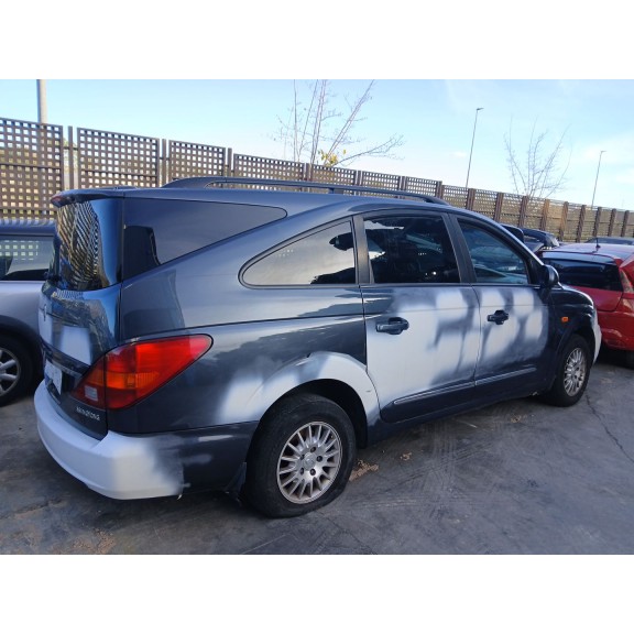 ssangyong rodius i del año 2010