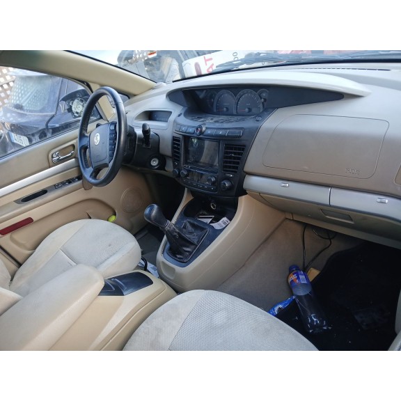 ssangyong rodius i del año 2010