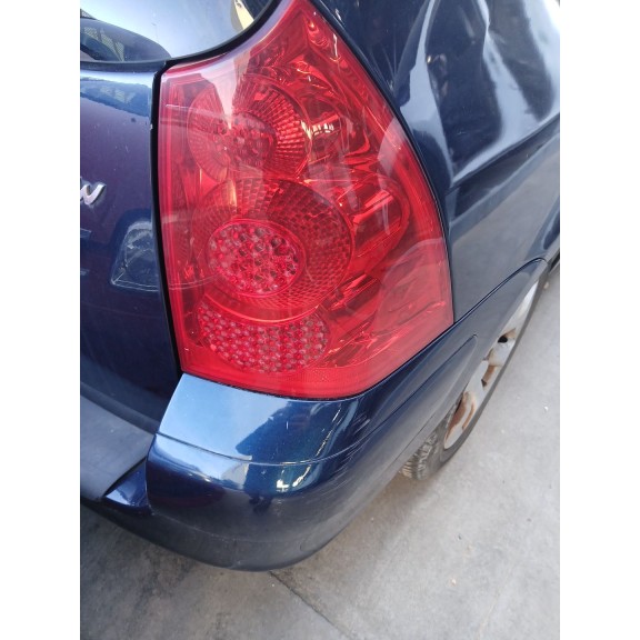 Recambio de piloto trasero derecho para peugeot 307 break (3e) 2.0 hdi 135 referencia OEM IAM   