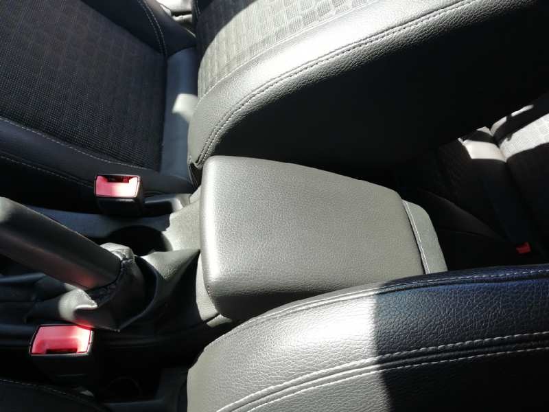 Recambio de apoyabrazos central para opel astra j gtc sportive referencia OEM IAM   