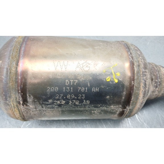 Recambio de catalizador para volkswagen t-cross (c11, d31) 1.0 tsi referencia OEM IAM 2q0131701ah  