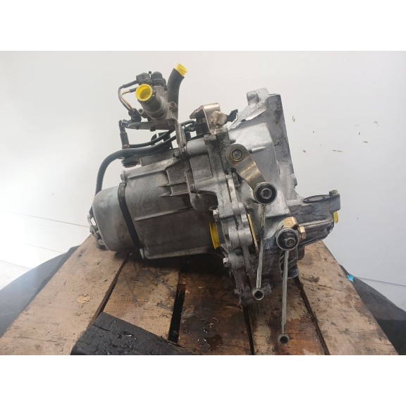 Recambio de caja cambios para peugeot 206 van 1.4 hdi referencia OEM IAM 242038  