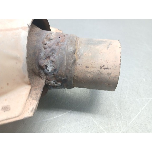 Recambio de catalizador para peugeot 307 cc (3b) 2.0 16v referencia OEM IAM 103R001780  