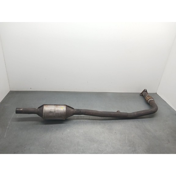 Recambio de catalizador para volkswagen polo iii (6n1) 60 1.4 referencia OEM IAM BM90261H  