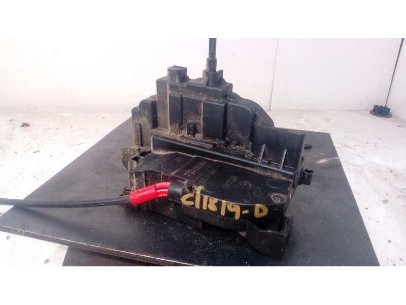 Recambio de cerradura puerta delantera derecha para renault kangoo 1.5 dci diesel referencia OEM IAM   6 PINS