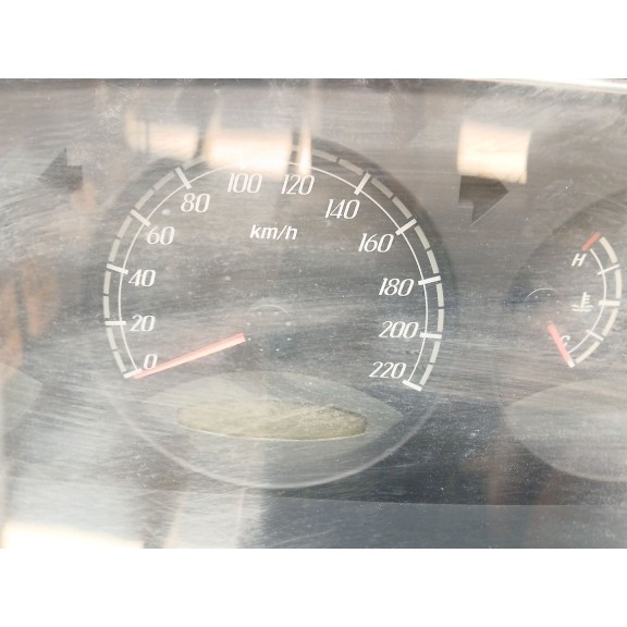 Recambio de cuadro instrumentos para ssangyong kyron 200 xdi limited referencia OEM IAM 8021009050  