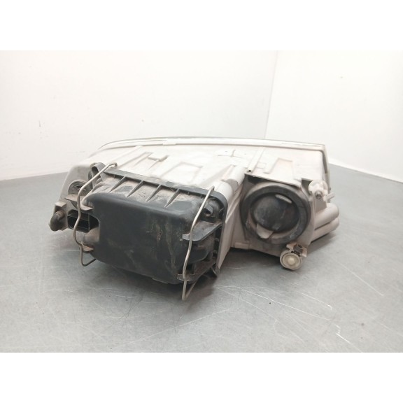 Recambio de faro izquierdo para skoda octavia ii (1z3) 1.9 tdi referencia OEM IAM 086651111L  