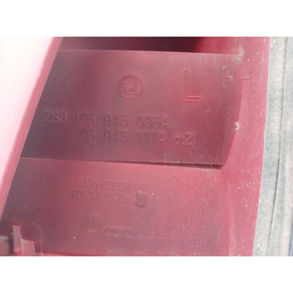 Recambio de piloto trasero izquierdo para skoda octavia ii (1z3) 1.9 tdi referencia OEM IAM 1Z5945111A  