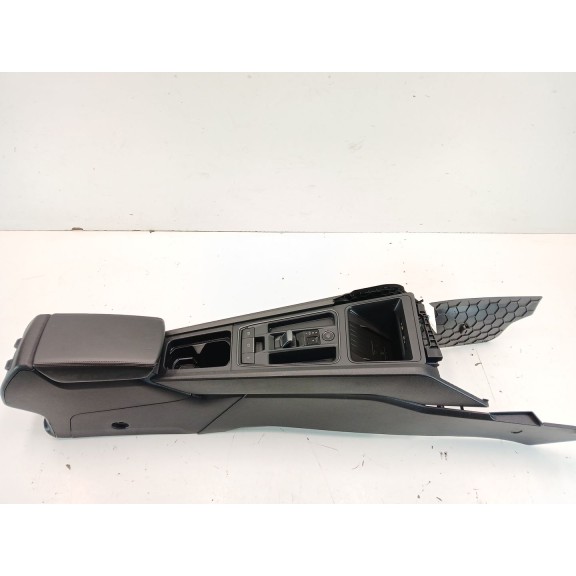 Recambio de apoyabrazos central para cupra formentor (km7) 1.4 e-hybrid referencia OEM IAM 5FB863045  