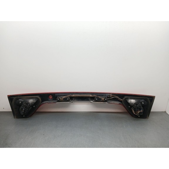 Recambio de piloto trasero central para seat toledo ii (1m2) 1.6 16v referencia OEM IAM 1M5945225D  