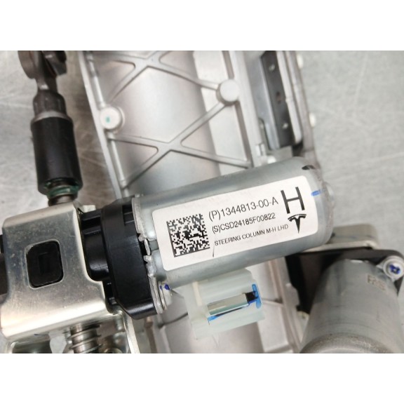 Recambio de columna direccion para tesla model 3 (5yj3) ev awd referencia OEM IAM 104487100A  