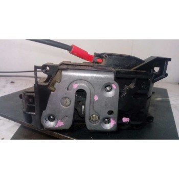 Recambio de cerradura puerta delantera derecha para renault kangoo 1.5 dci diesel referencia OEM IAM   6 PINS