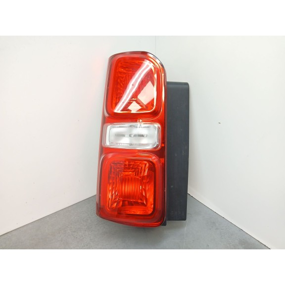 Recambio de piloto trasero izquierdo para opel vivaro c furgoneta (k0) 2.0 referencia OEM IAM 9808243180  