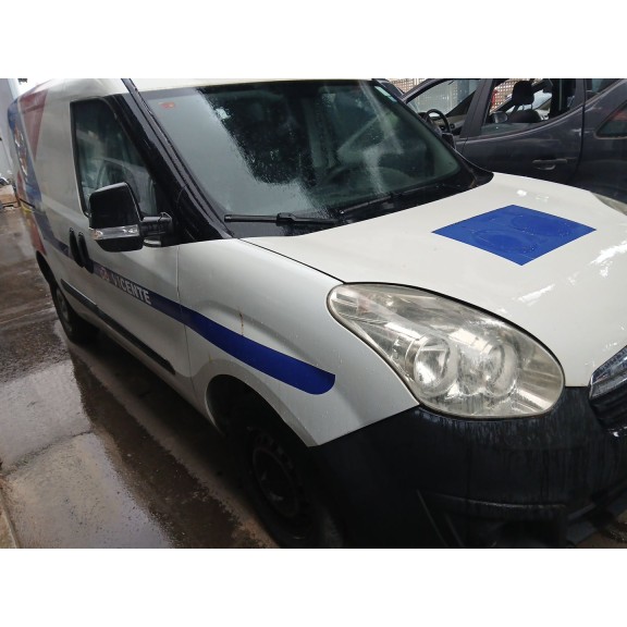 opel combo furgoneta/monovolumen (x12) del año 2015
