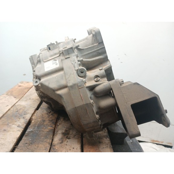 Recambio de caja cambios para cadillac bls business referencia OEM IAM  AUTO 171.706KM 4X2
