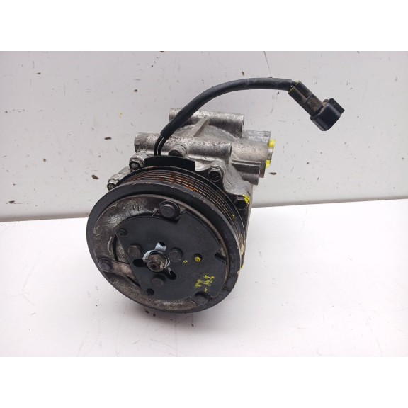 Recambio de compresor aire acondicionado para ford fiesta vi (cb1, ccn) 1.6 tdci referencia OEM IAM 0259A 8V5119D629DF 