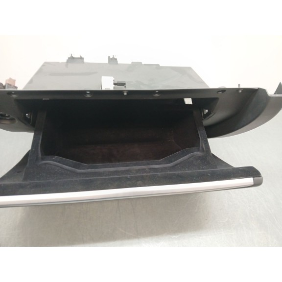 Recambio de guantera para infiniti qx70 3.7 awd referencia OEM IAM 681021CY0A  