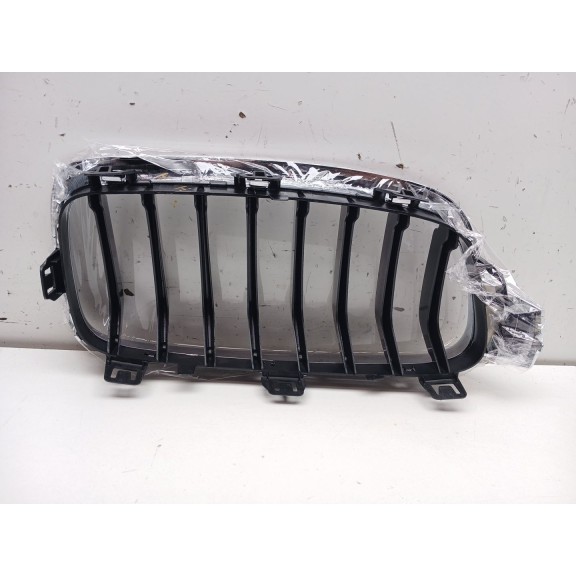 Recambio de rejilla delantera para bmw 3 (f30, f80) 318 i referencia OEM IAM 2101597  