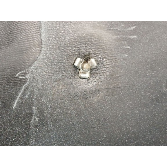 Recambio de paragolpes trasero para citroën c3 ii (sc_) 1.0 vti 68 referencia OEM IAM 9683977070  