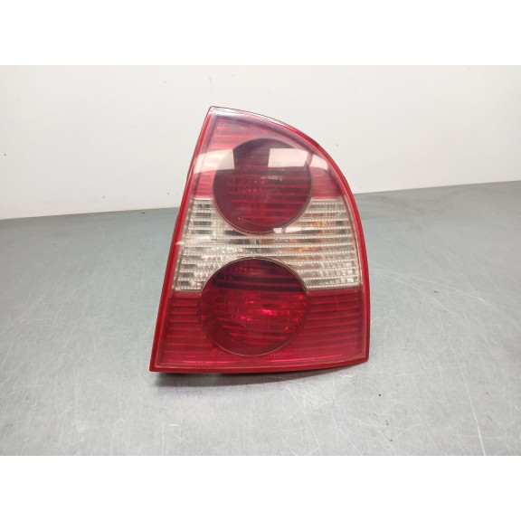 Recambio de piloto trasero derecho para volkswagen passat b5.5 (3b3) 1.6 referencia OEM IAM 3B5945096AE  