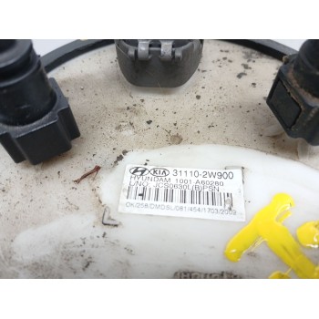 Recambio de bomba combustible para kia sorento ii (xm) 2.2 crdi referencia OEM IAM 311102W900  