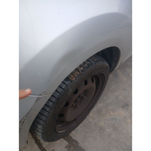 Recambio de aleta delantera izquierda para ford ka (ru8) 1.3 tdci referencia OEM IAM   