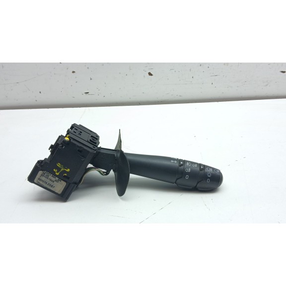 Recambio de mando intermitentes para dacia sandero (bs_) 1.5 dci referencia OEM IAM 8200792587  