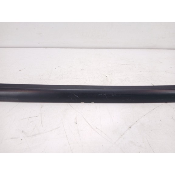 Recambio de barras techo para seat leon st (5f8) x-perience 4drive referencia OEM IAM 8E9860021 X2 UNIDADES 