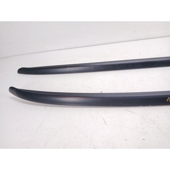 Recambio de barras techo para seat leon st (5f8) x-perience 4drive referencia OEM IAM 8E9860021 X2 UNIDADES 
