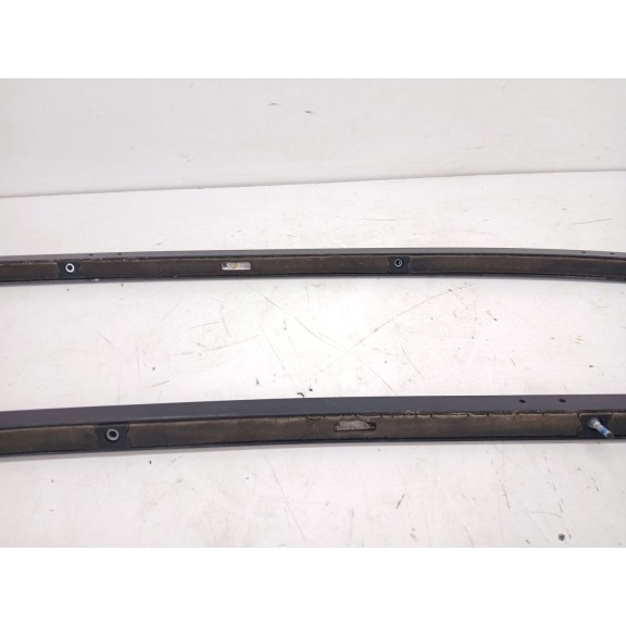 Recambio de barras techo para seat leon st (5f8) x-perience 4drive referencia OEM IAM 8E9860021 X2 UNIDADES 