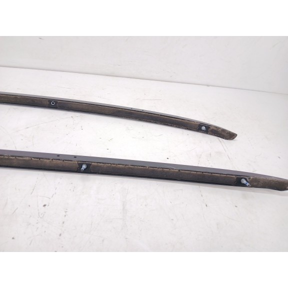 Recambio de barras techo para seat leon st (5f8) x-perience 4drive referencia OEM IAM 8E9860021 X2 UNIDADES 