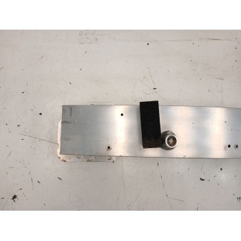 Recambio de refuerzo paragolpes delantero para omoda 5 referencia OEM IAM   