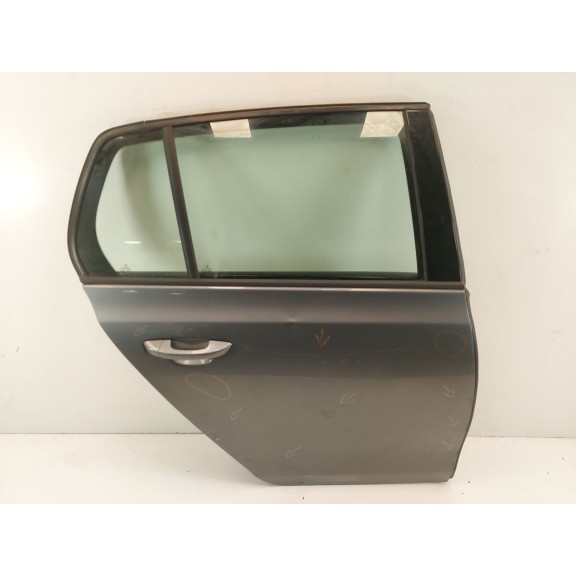 Recambio de puerta trasera derecha para volkswagen golf vi (5k1) 1.6 tdi referencia OEM IAM 5K6833056K  