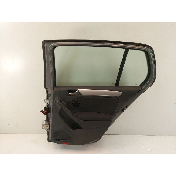 Recambio de puerta trasera derecha para volkswagen golf vi (5k1) 1.6 tdi referencia OEM IAM 5K6833056K  