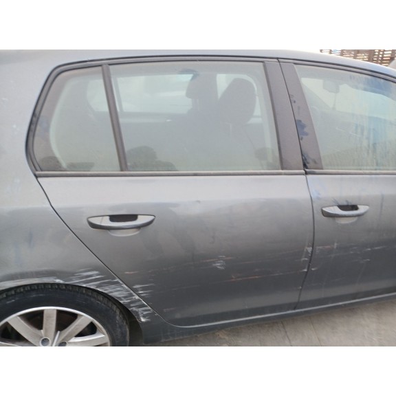 Recambio de puerta trasera derecha para volkswagen golf vi (5k1) 1.6 tdi referencia OEM IAM 5K6833056K  