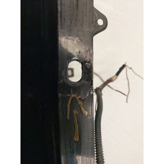 Recambio de paragolpes trasero para chevrolet camaro 3.8 referencia OEM IAM 12335528  