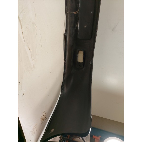 Recambio de paragolpes trasero para chevrolet camaro 3.8 referencia OEM IAM 12335528  