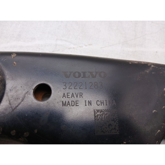 Recambio de brazo suspension inferior delantero izquierdo para volvo xc40 (536) t2 referencia OEM IAM 32221283  