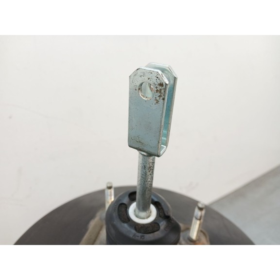 Recambio de servofreno para iveco daily pr cabina doble 29 l... batalla 3450 referencia OEM IAM 0204051883 504269884 