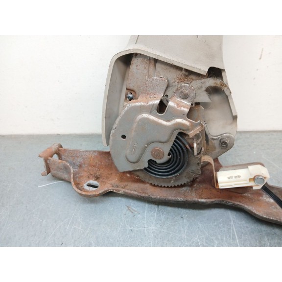 Recambio de palanca freno de mano para jeep commander 3.0 crd cat referencia OEM IAM 30651S  