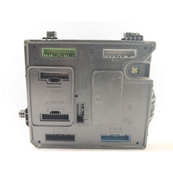 Recambio de centralita bsi para renault megane iii berlina 5 p bose edition referencia OEM IAM 284B18853R  