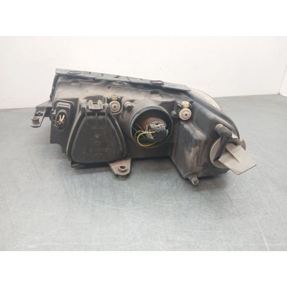 Recambio de faro derecho para volkswagen passat b5.5 (3b3) 1.6 referencia OEM IAM 3B0941016AK  
