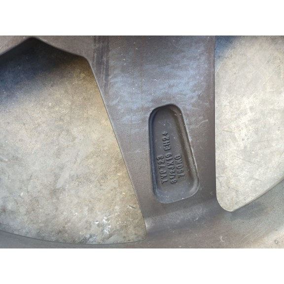 Recambio de llanta para jaguar xe (x760) 2.0 d referencia OEM IAM 81/2JX19EH2 ET45 X1 SAEJ2530 TYP723