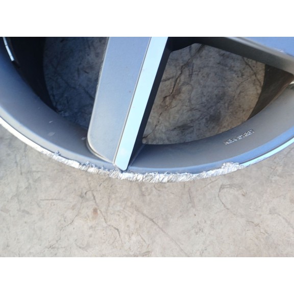 Recambio de llanta para jaguar xe (x760) 2.0 d referencia OEM IAM 81/2JX19EH2 ET45 X1 SAEJ2530 TYP723